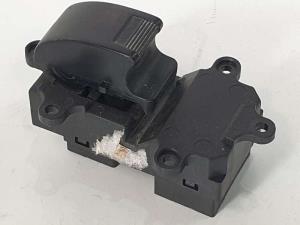 MANDO ELEVALUNAS TRASERO DERECHO - HONDA - #277140