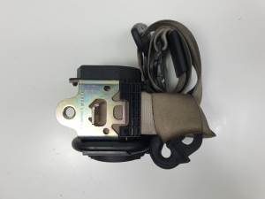 CINTURON SEGURIDAD DELANTERO DERECHO - AUDI - #753088