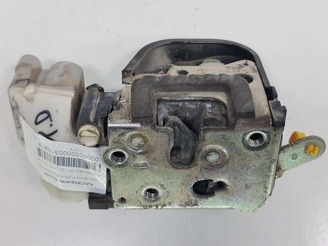 CERRADURA PUERTA TRASERA DERECHA - ALFA ROMEO - 147 (190)