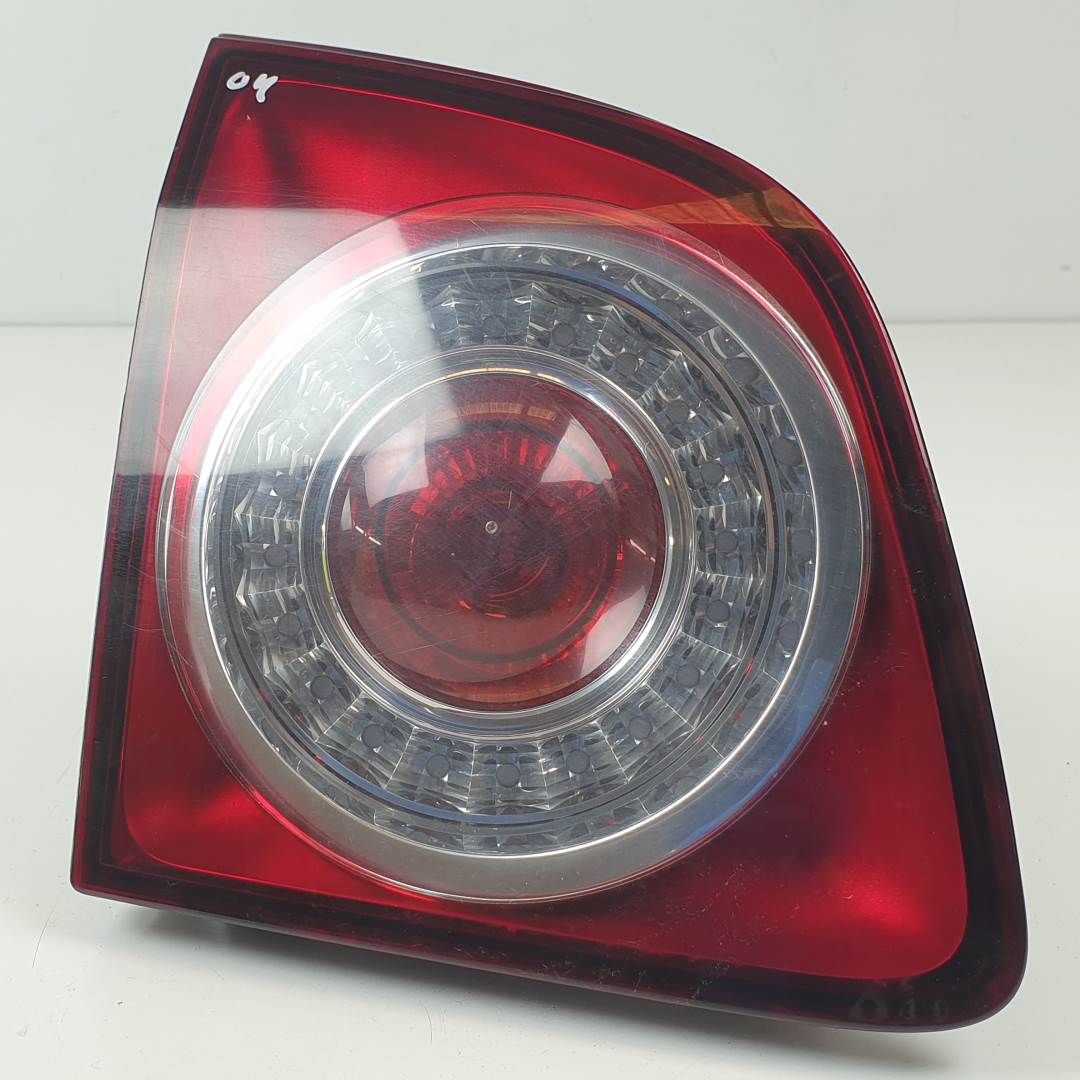 #3067411 PILOTO TRASERO IZQUIERDO INTERIOR