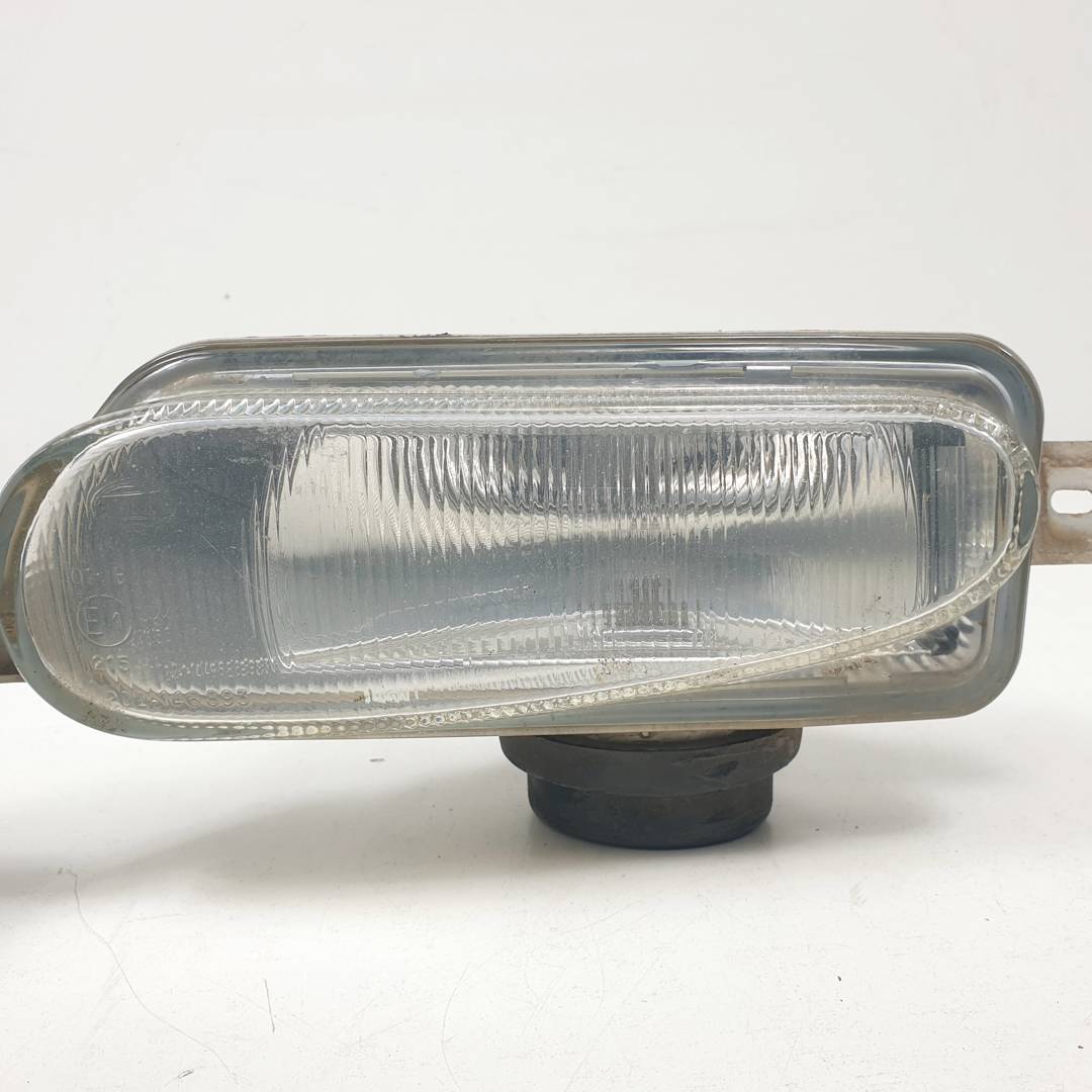 #3162506 FARO ANTINIEBLA IZQUIERDO