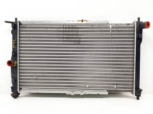 #1365874 RADIADOR AGUA