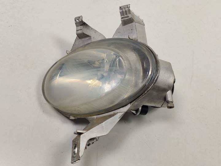 FARO ANTINIEBLA IZQUIERDO - PEUGEOT - #622106