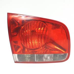 #3025951 PILOTO TRASERO IZQUIERDO INTERIOR