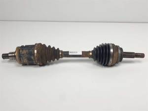 TRANSMISION DELANTERA IZQUIERDA - TOYOTA - #679236