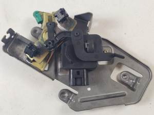 CERRADURA MALETERO / PORTON - JEEP - #1292197