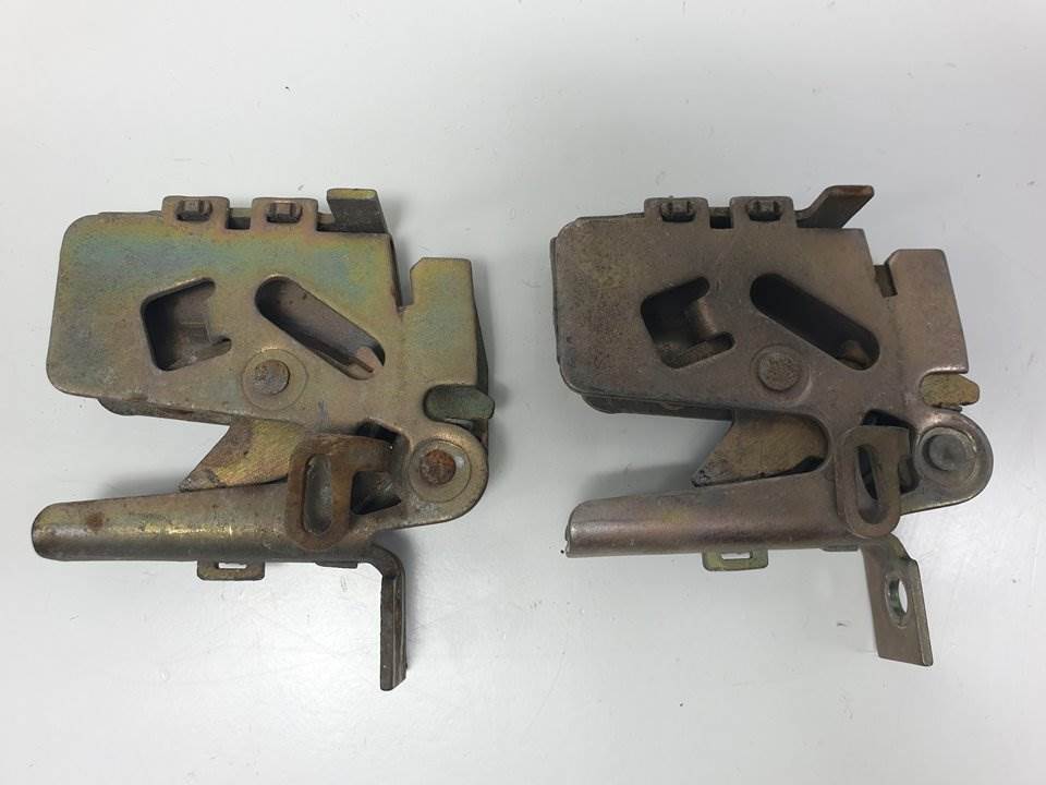 CERRADURA CAPOT - CHRYSLER - JEEP CHEROKEE (J)