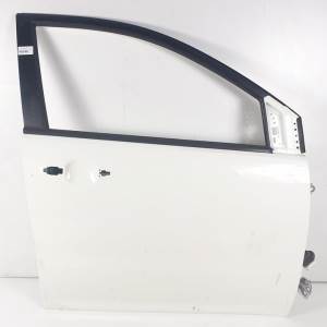 #1028988 PUERTA DELANTERA DERECHA