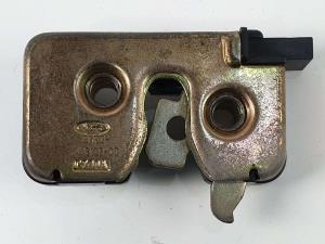 CERRADURA MALETERO / PORTON - FORD - #134178