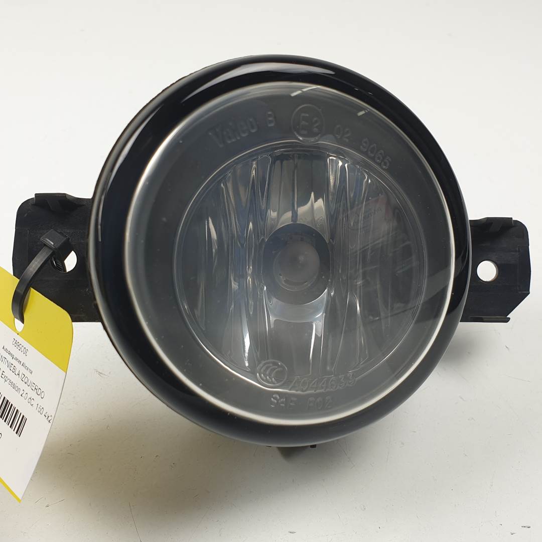 #3005692 FARO ANTINIEBLA IZQUIERDO