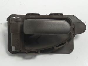 #202753 MANETA INTERIOR TRASERA DERECHA