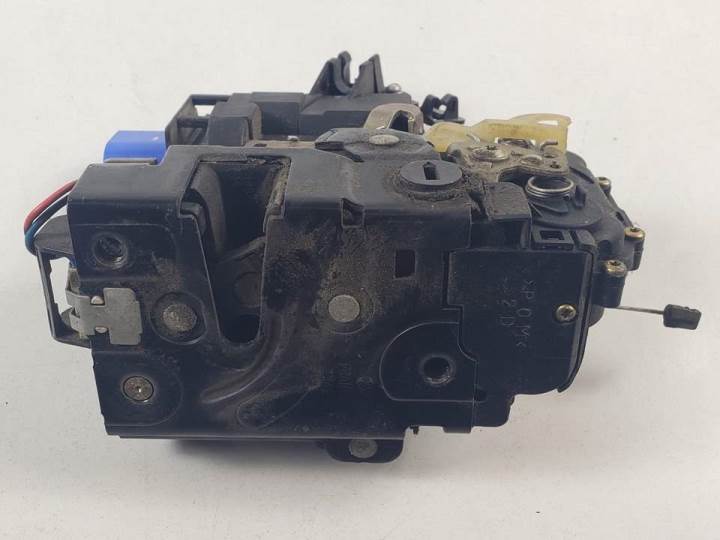 CERRADURA PUERTA TRASERA DERECHA - SKODA - #1108813