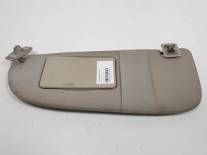 PARASOL IZQUIERDO - PEUGEOT - #852350