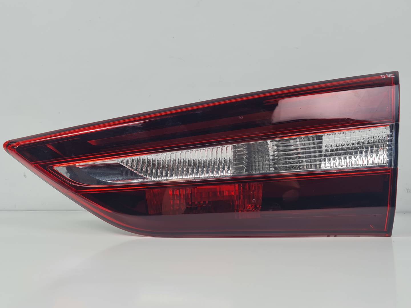 PILOTO TRASERO DERECHO INTERIOR - YP00016480 - OPEL - GRANDLAND X