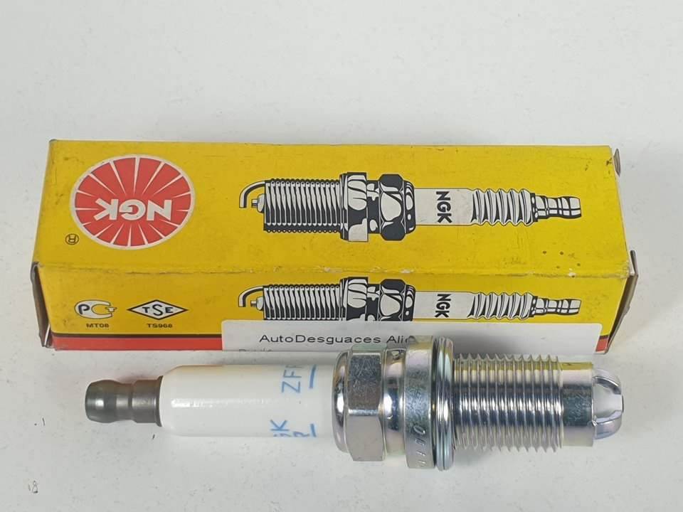 BUJÍA - ZFR6SQ - SKODA - OCTAVIA BERLINA (1Z3)