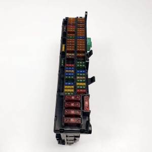 CAJA RELES / FUSIBLES - BMW - #1109943