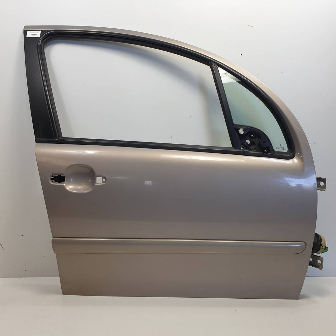 #3323469 PUERTA DELANTERA DERECHA
