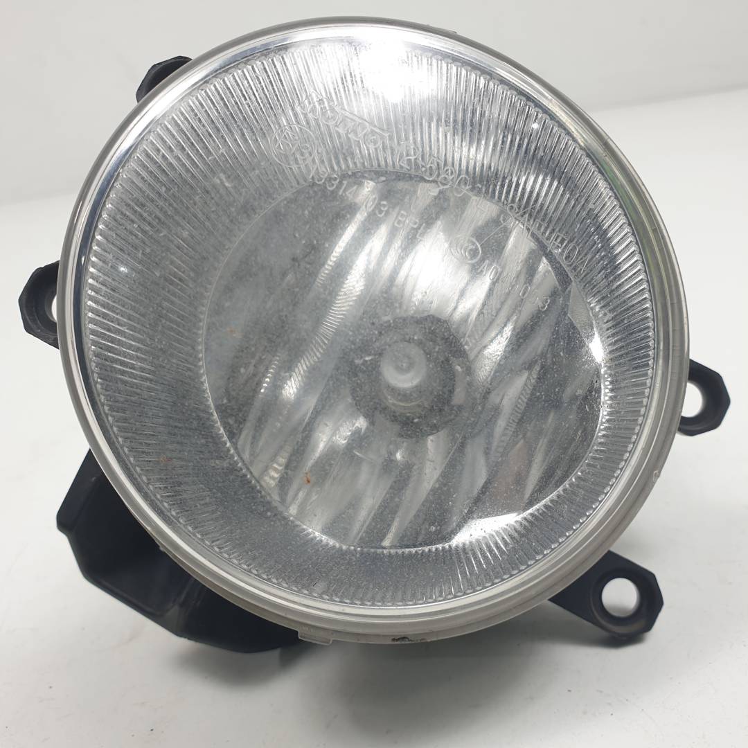 #3406504 FARO ANTINIEBLA IZQUIERDO