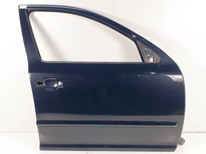 #1367384 PUERTA DELANTERA DERECHA