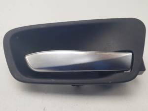 #1524595 MANETA INTERIOR TRASERA DERECHA