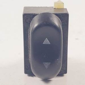 MANDO ELEVALUNAS DELANTERO DERECHO - FORD - #1293220