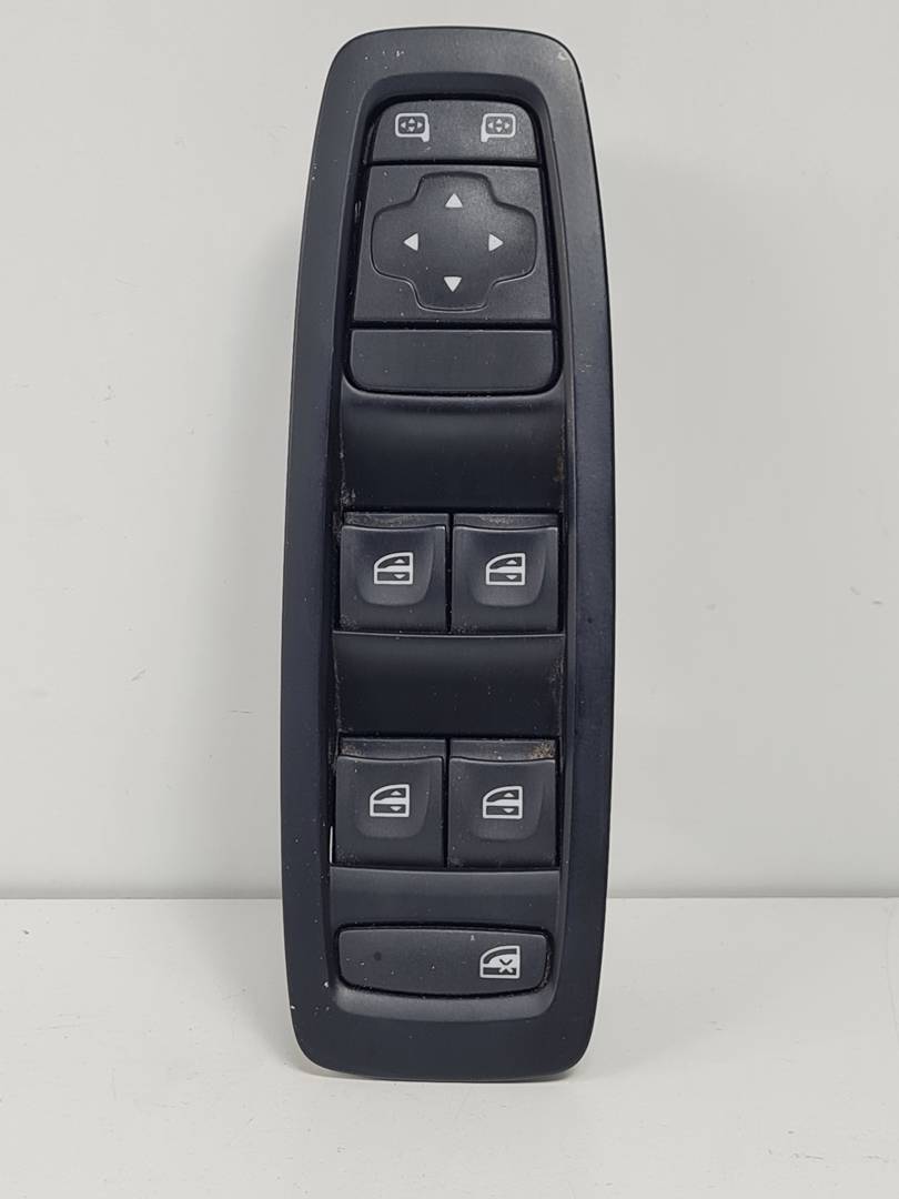 MANDO ELEVALUNAS DELANTERO IZQUIERDO