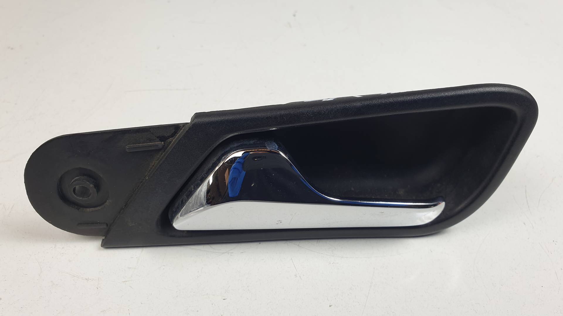 MANETA INTERIOR DELANTERA IZQUIERDA - 2087600161U - MERCEDES - CLASE CLK (W208) COUPE