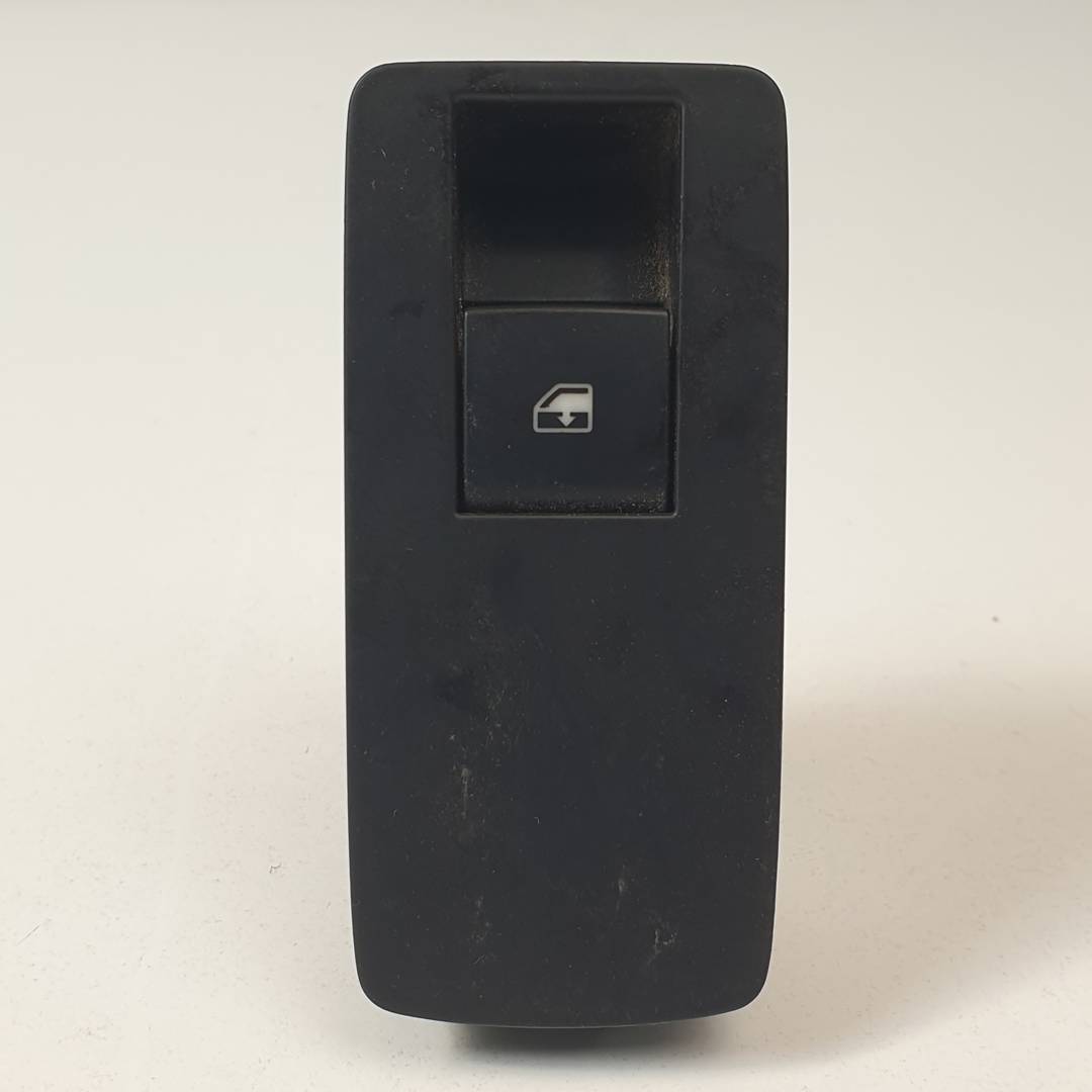 MANDO ELEVALUNAS TRASERO IZQUIERDO - 13301888 - OPEL - INSIGNIA BERLINA