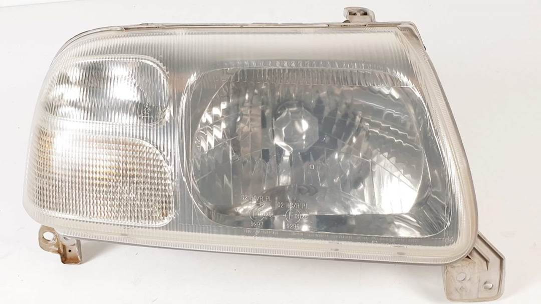 FARO DERECHO - SUZUKI - VITARA SE/SV (ET)