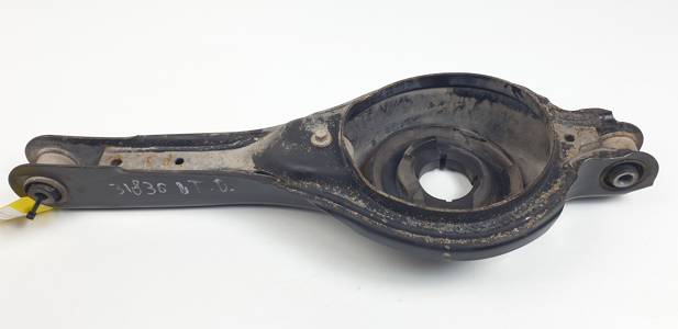 #3262247 BRAZO SUSPENSION INFERIOR TRASERO DERECHO