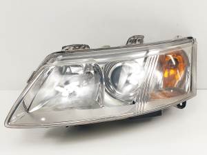 #1390744 FARO IZQUIERDO