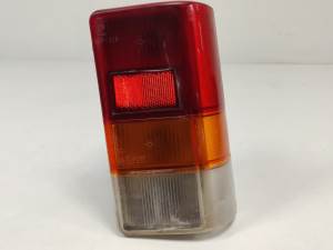 PILOTO TRASERO IZQUIERDO - SEAT - #614754