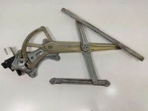 ELEVALUNAS DELANTERO IZQUIERDO - MITSUBISHI - #524506