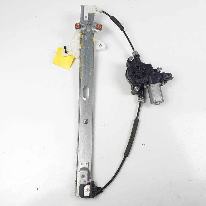 #3008503 ELEVALUNAS DELANTERO DERECHO