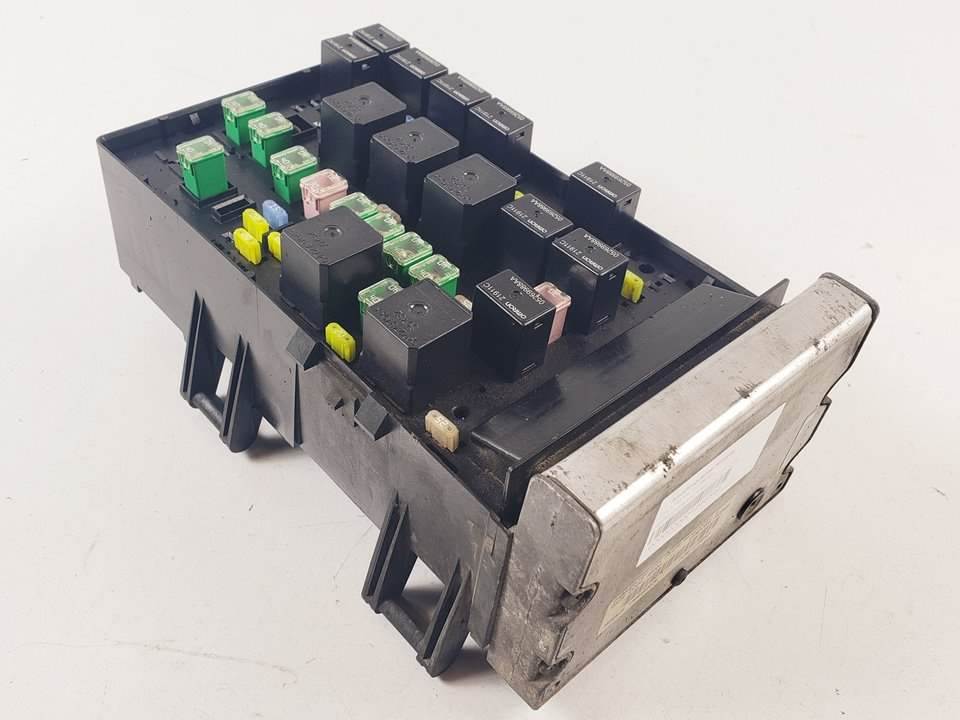 CAJA RELES / FUSIBLES - 05144580AC - JEEP - COMPASS