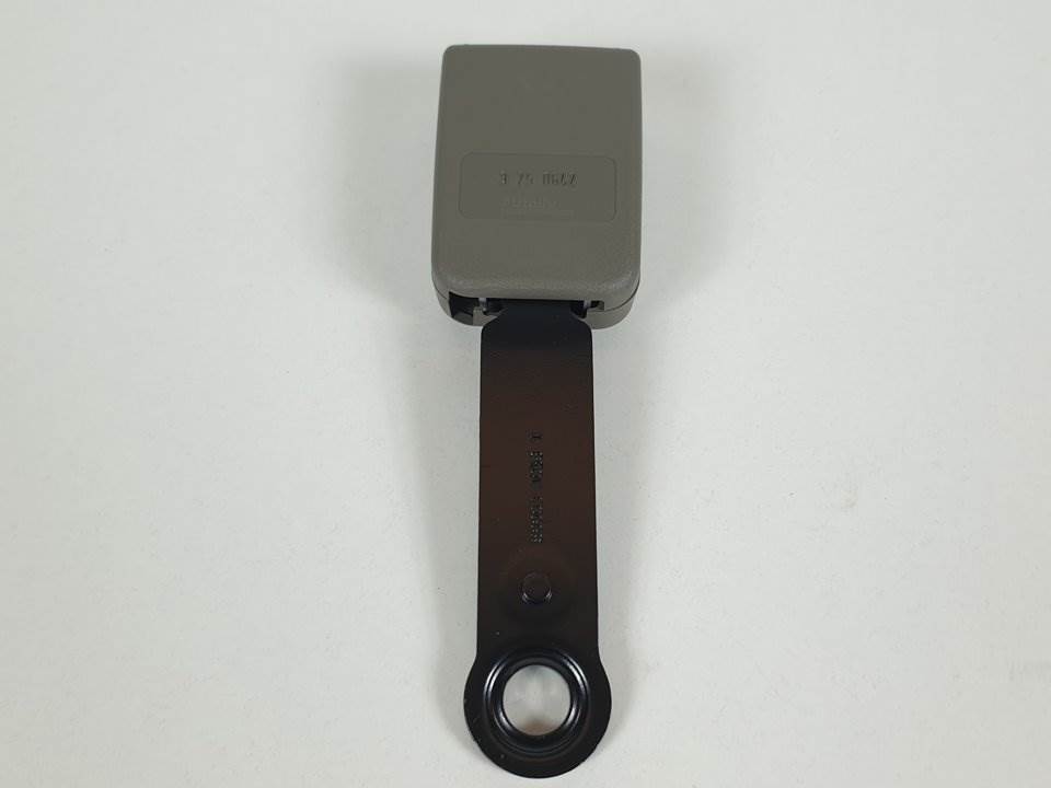 CINTURON SEGURIDAD DELANTERO DERECHO