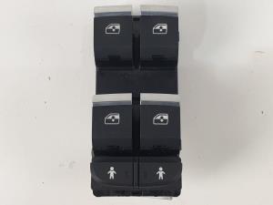 #135359 MANDO ELEVALUNAS DELANTERO IZQUIERDO