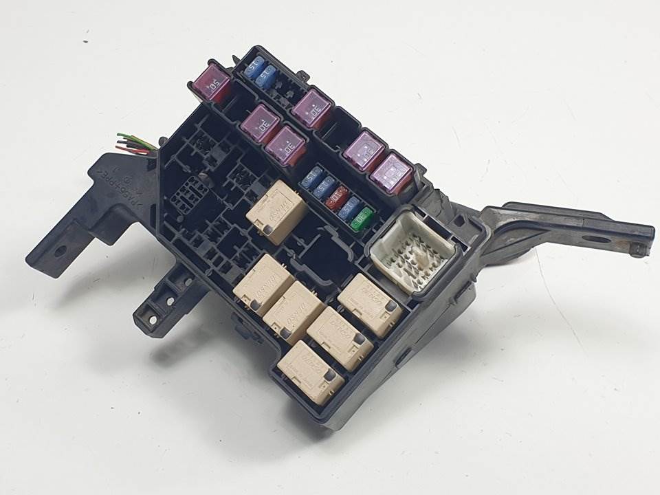 CAJA RELES / FUSIBLES - SUZUKI - SWIFT BERLINA (MZ)