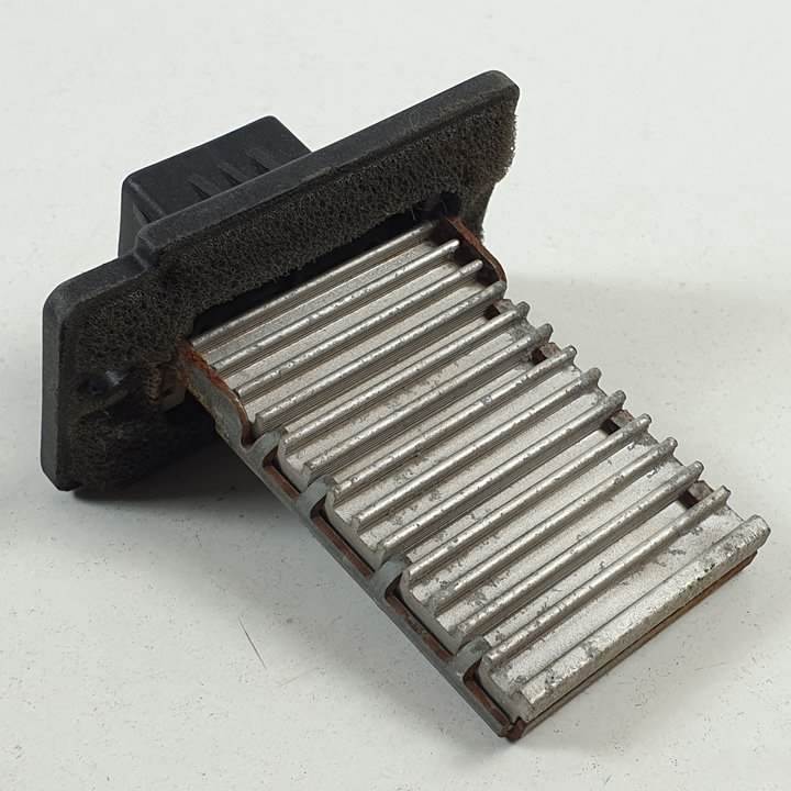 #1308827 RESISTENCIA CALEFACCION