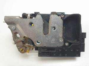 CERRADURA PUERTA DELANTERA DERECHA - CHEVROLET - #1502906