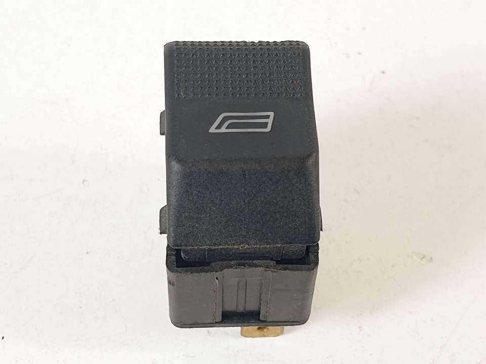 MANDO ELEVALUNAS DELANTERO DERECHO - 4D0959855 - AUDI - A4 BERLINA (B5) (8D2)