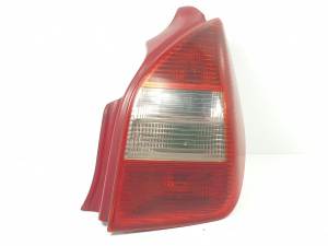 #3126905 PILOTO TRASERO DERECHO