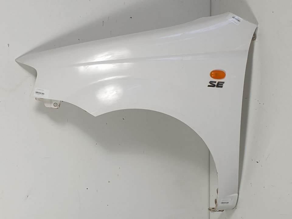 #1150591 ALETA DELANTERA IZQUIERDA