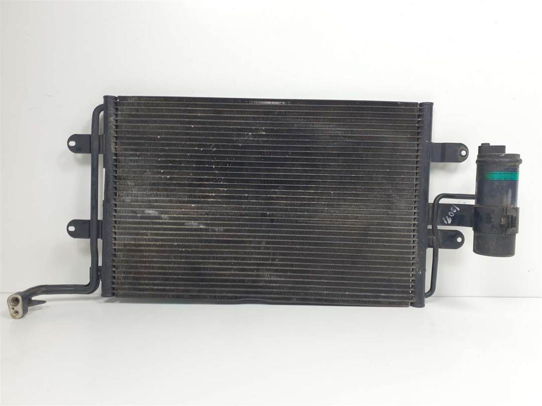 CONDENSADOR / RADIADOR AIRE ACONDICIONADO - 1J0820413D - AUDI - A3 (8L)