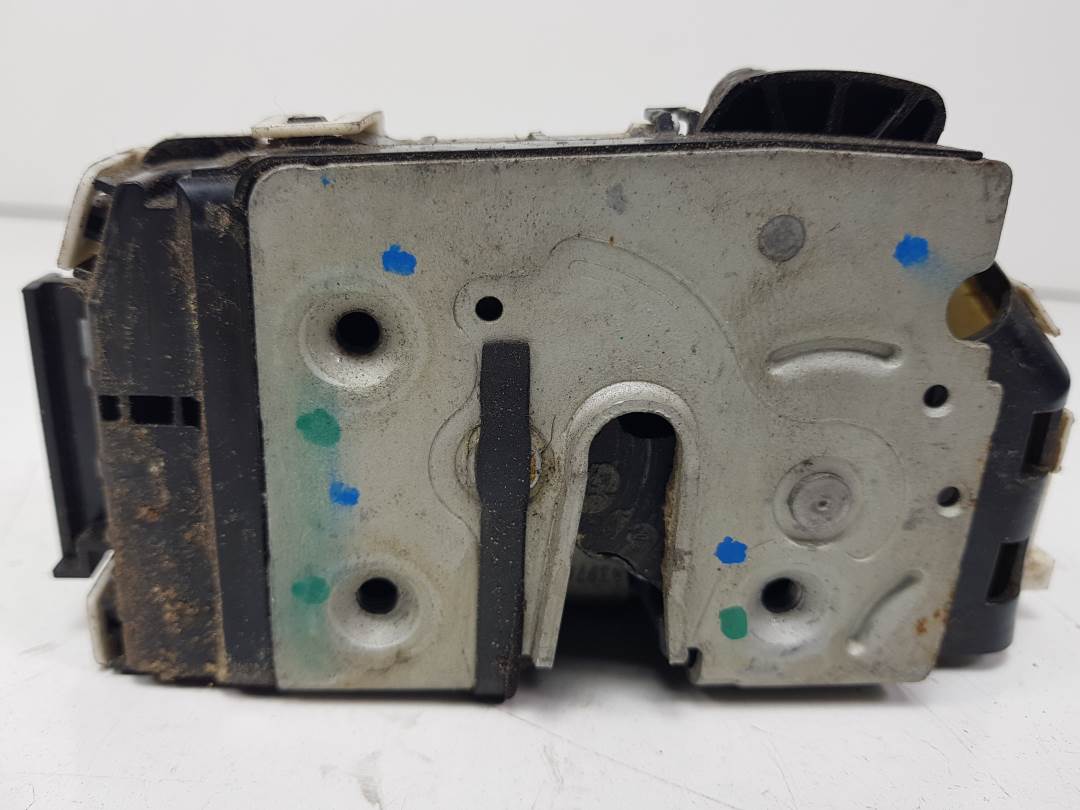 CERRADURA PUERTA TRASERA DERECHA - TKC0397A0218 - CHRYSLER - SEBRING BERLINA