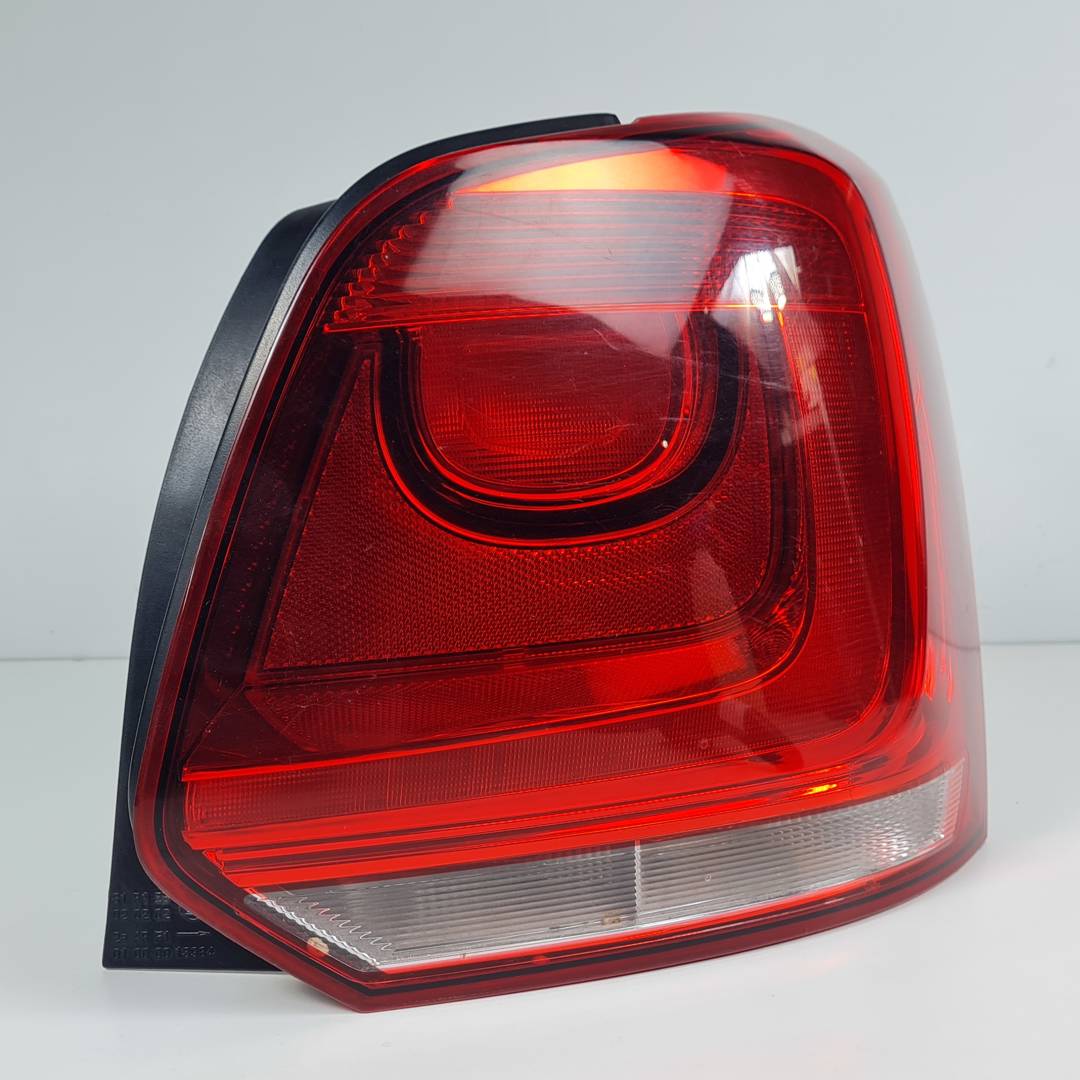 #3385775 PILOTO TRASERO DERECHO