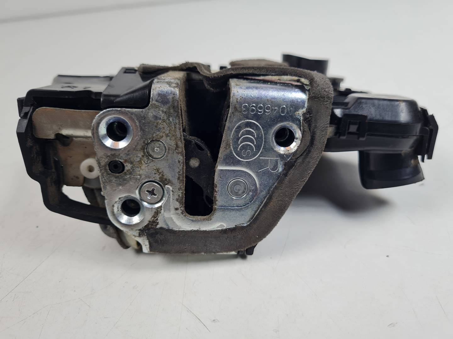 CERRADURA PUERTA DELANTERA DERECHA - SUZUKI - GRAND VITARA JB (JT)