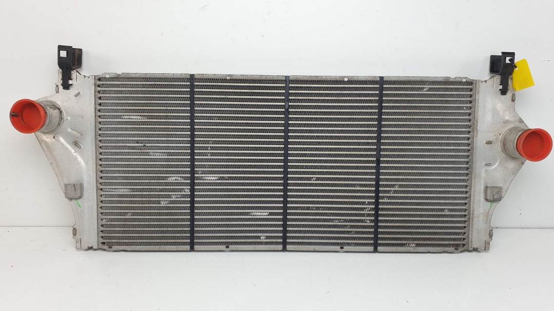 #1535486 INTERCOOLER