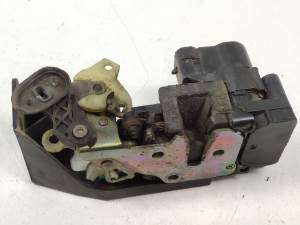 CERRADURA PUERTA TRASERA DERECHA - ALFA ROMEO - #332008