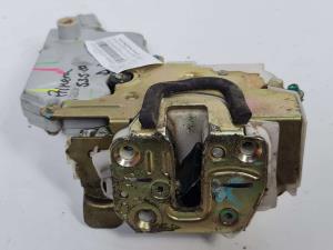 CERRADURA PUERTA DELANTERA DERECHA - NISSAN - #195633